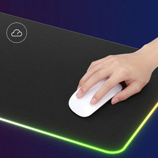 15W LED Magnetic Phone Earphone Watch Wireless Charger 3 in 1 Charger Mouse Pad